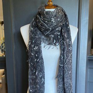 New Auth Chan Luu Mandala Bandana Print Cashmere Silk Scarf Color: Black